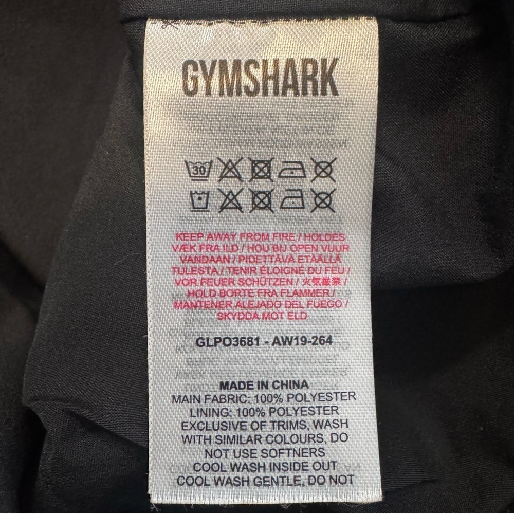 NWOT Gymshark Non Stop Black Cropped Hoodie Womens Sz. L - Picture 9 of 9